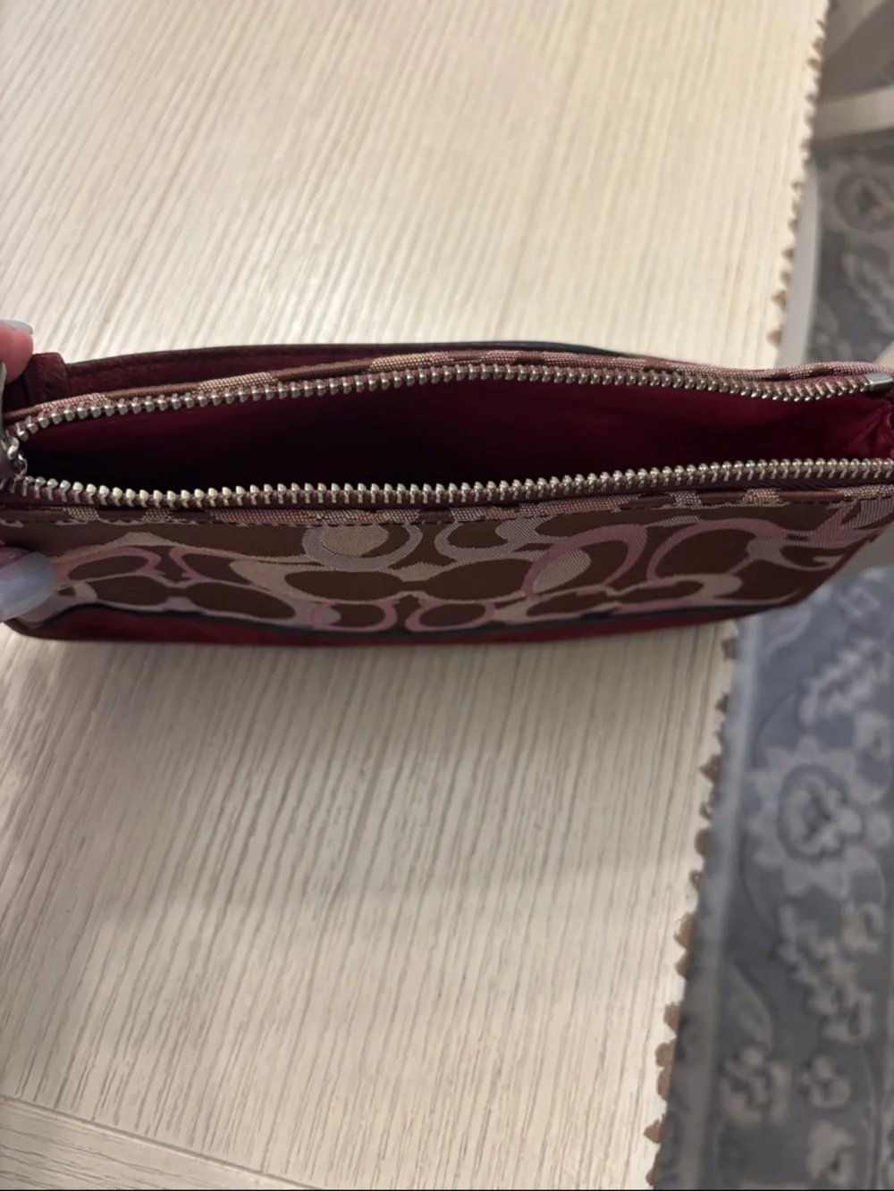 Coach Monogram purse in Burgundy and Pink - Picture 5 of 9